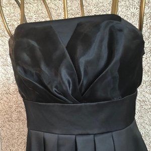 ✨NWT Short Black Satin Cocktail Dress - size 6